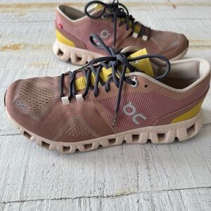 On‎ Cloud X 2.0 Running Shoes Women’s Size 7 Mocha Sand 40-99239 Sneakers